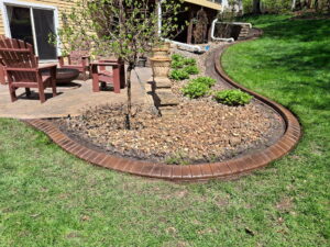 Landscape Curbing in Andover MN_Curb Creations